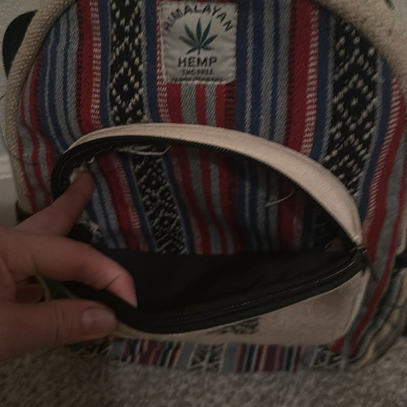 Himalayan Hemp Eco Friendly Backpack - Picture 5 of 5